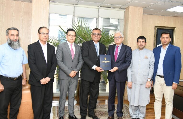 Standard Chartered Pakistan Awarded Banking Mandate by Siemens Energy Pakistan