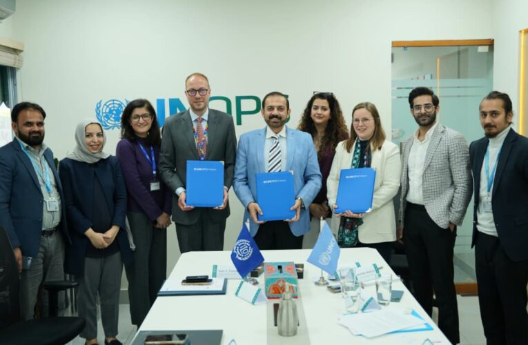 USD 500K Funding from The Coca-Cola Foundation to UNOPS in Pakistan for a Plastic Waste Collection Project